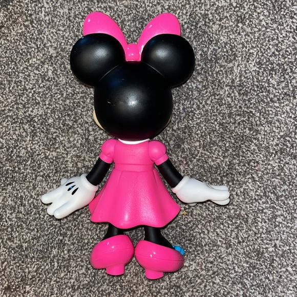 Disney Junior Minnie Mouse Posable Doll Figure - Picture 2 of 4